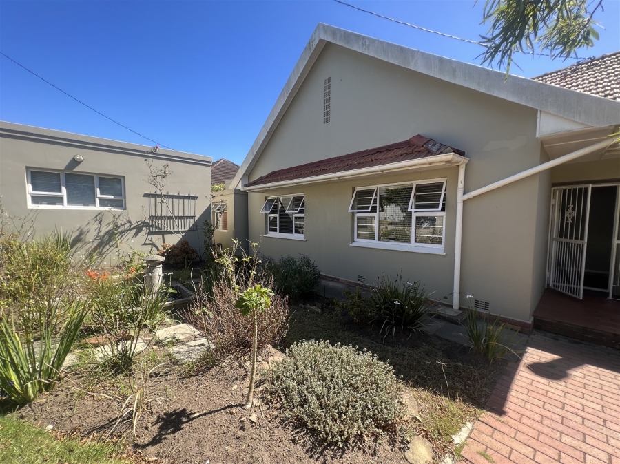 4 Bedroom Property for Sale in Bonnie Doone Eastern Cape